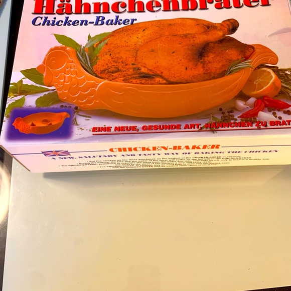 Hahnchenbrater Chicken Baker . Ceramic chicken baked dish. - Picture 3 of 11